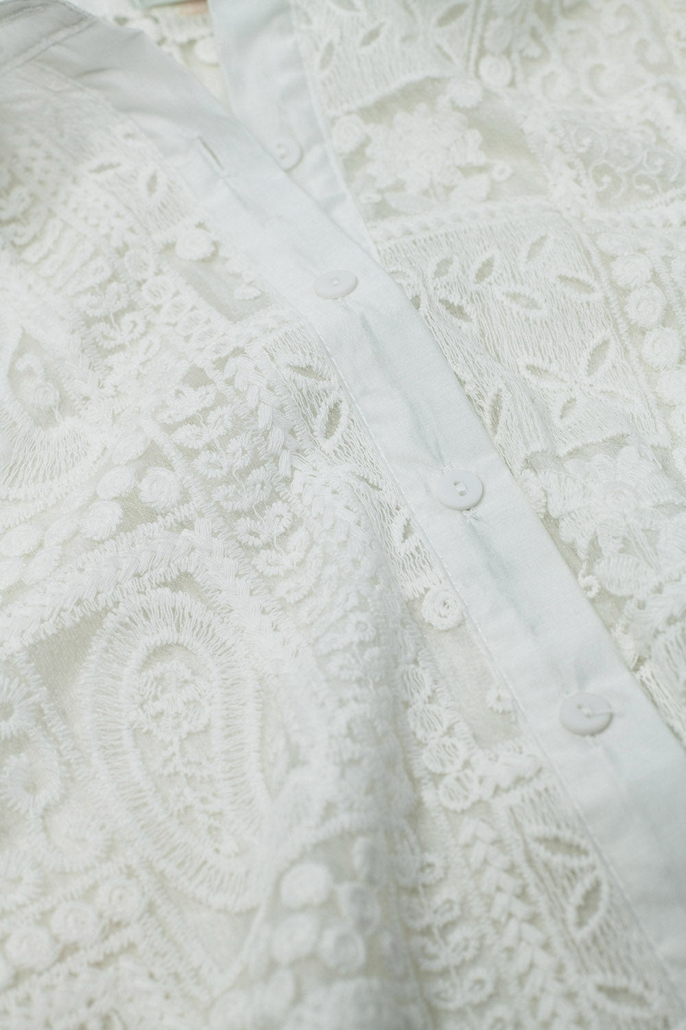 Chemisier blanc à manches longues style crocheté