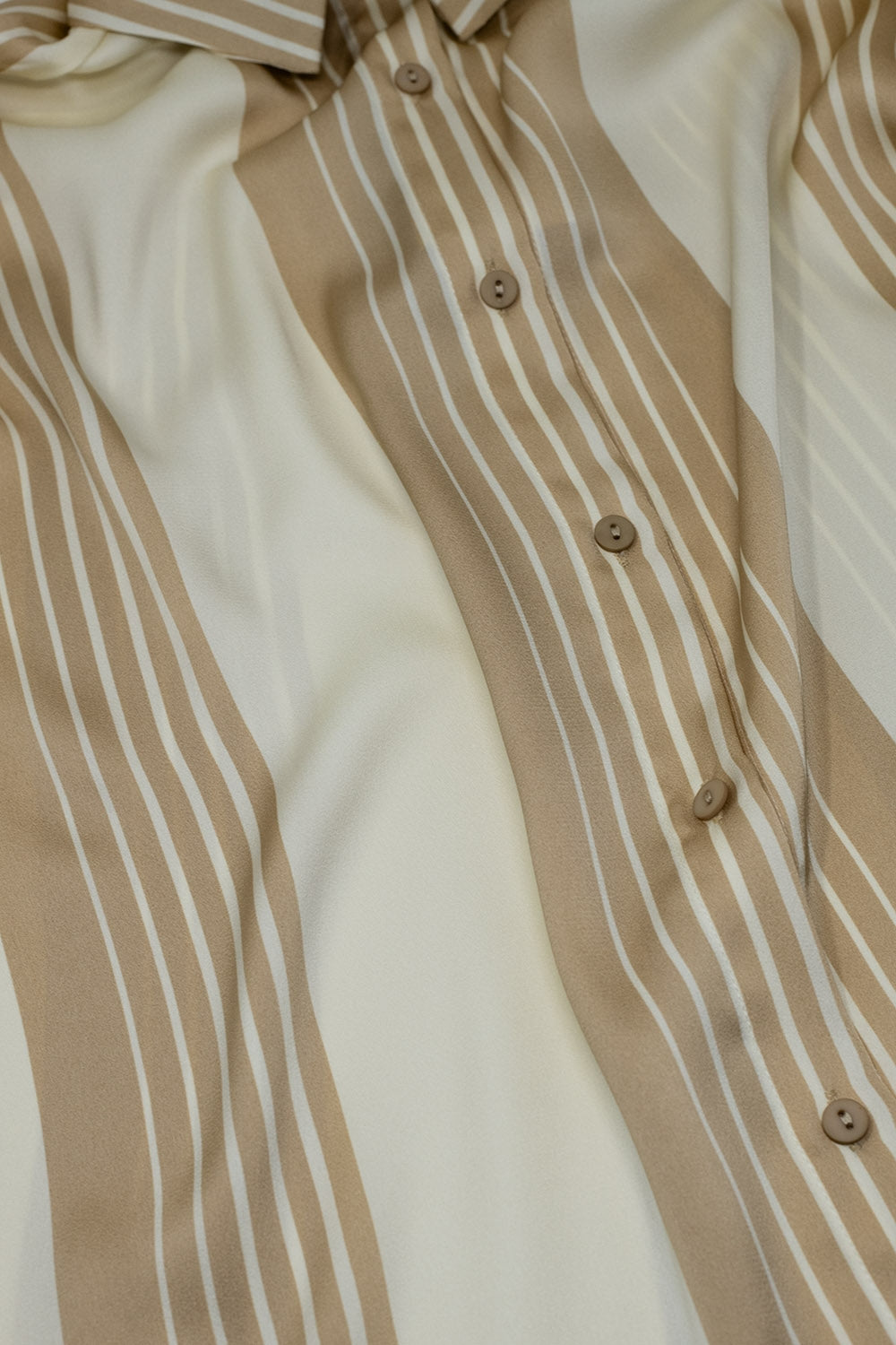 Chemisier boutonné à col polo - crème