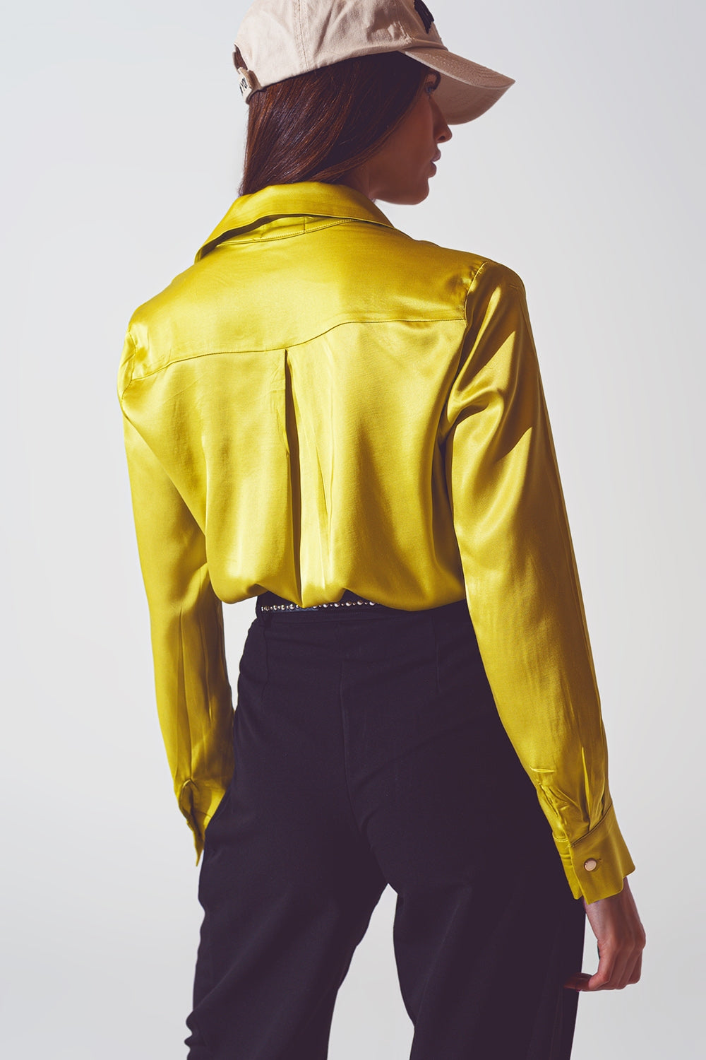 chemisier en satin vert citron