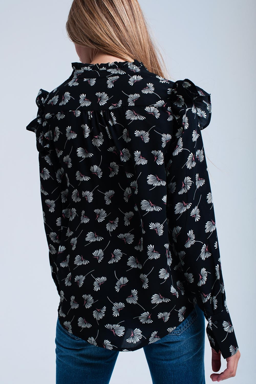 Chemisier noir à imprimé floral