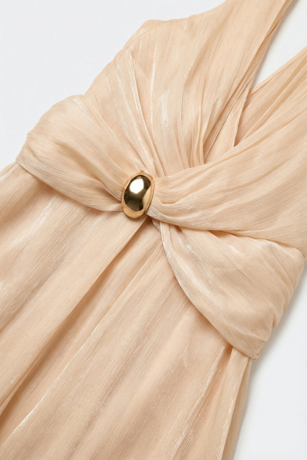 Combinaison dos nu en chiffon métallique beige avec détail anneau
