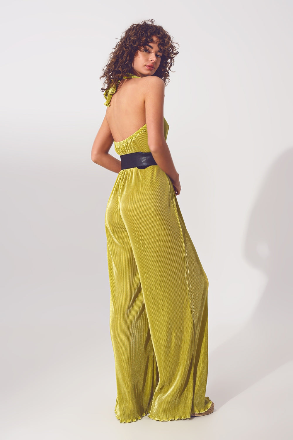 Combinaison maxi plissée à col licou en satin en vert