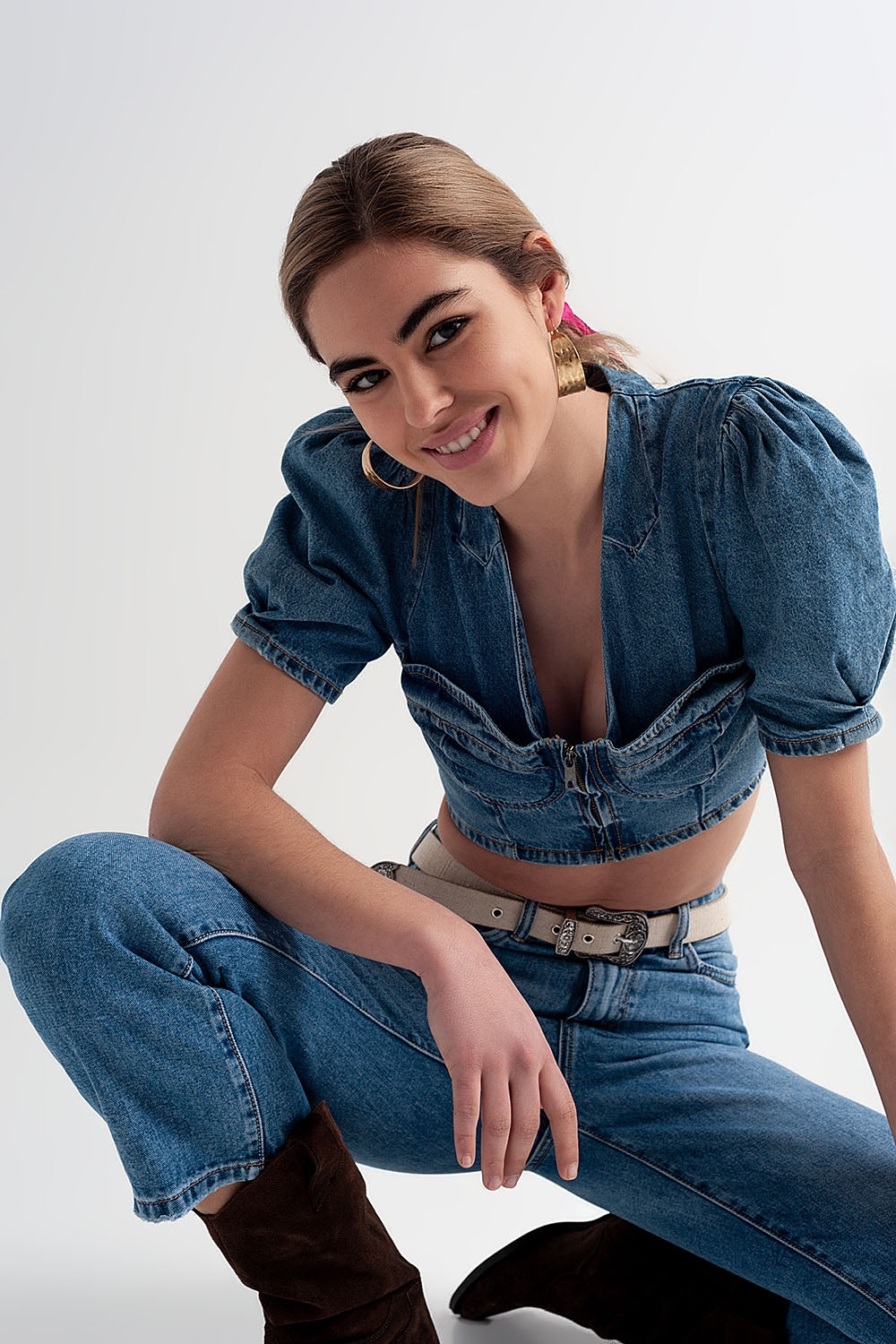 Crop top en denim à manches bouffantes avec détail style corset Bleu
