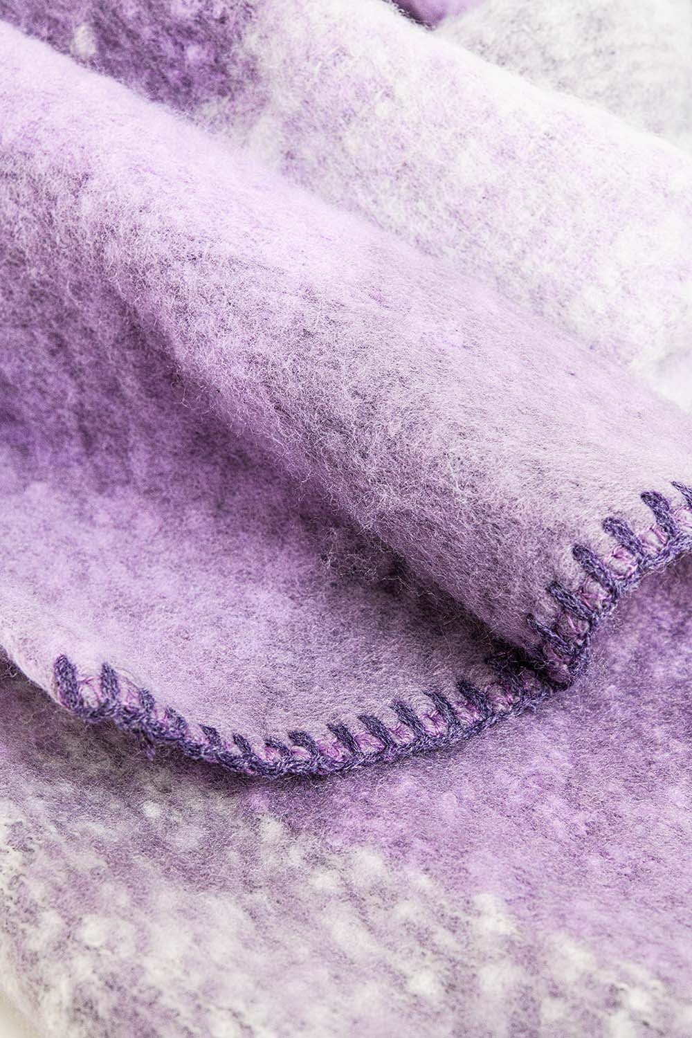 Foulard en beige et violet