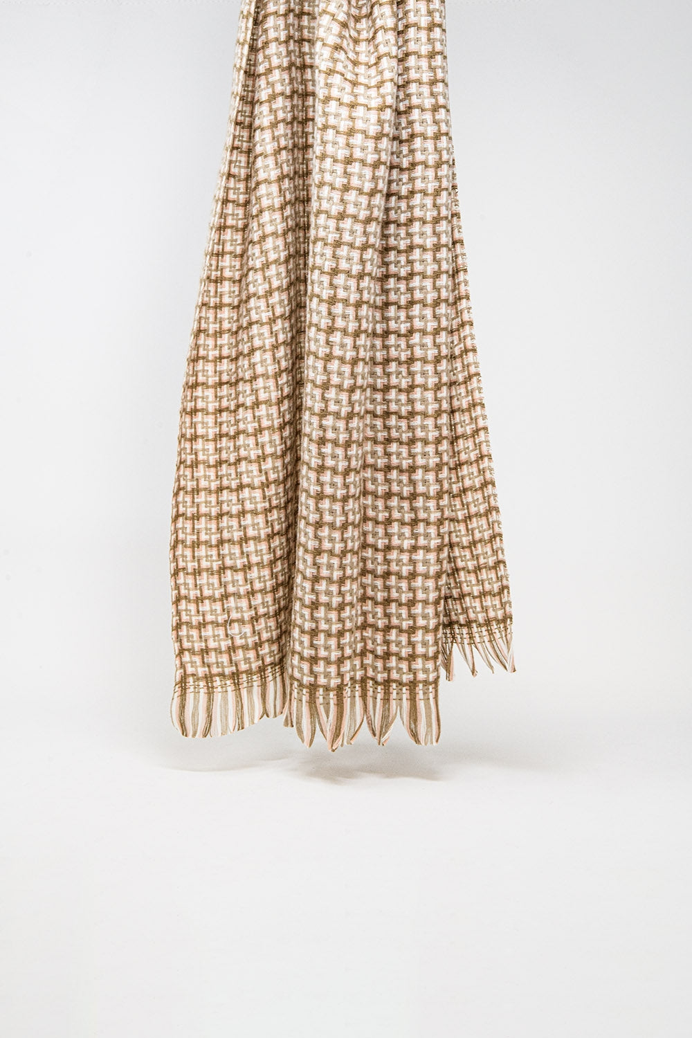 Q2 Foulard rose super douce avec imprimé géométrique