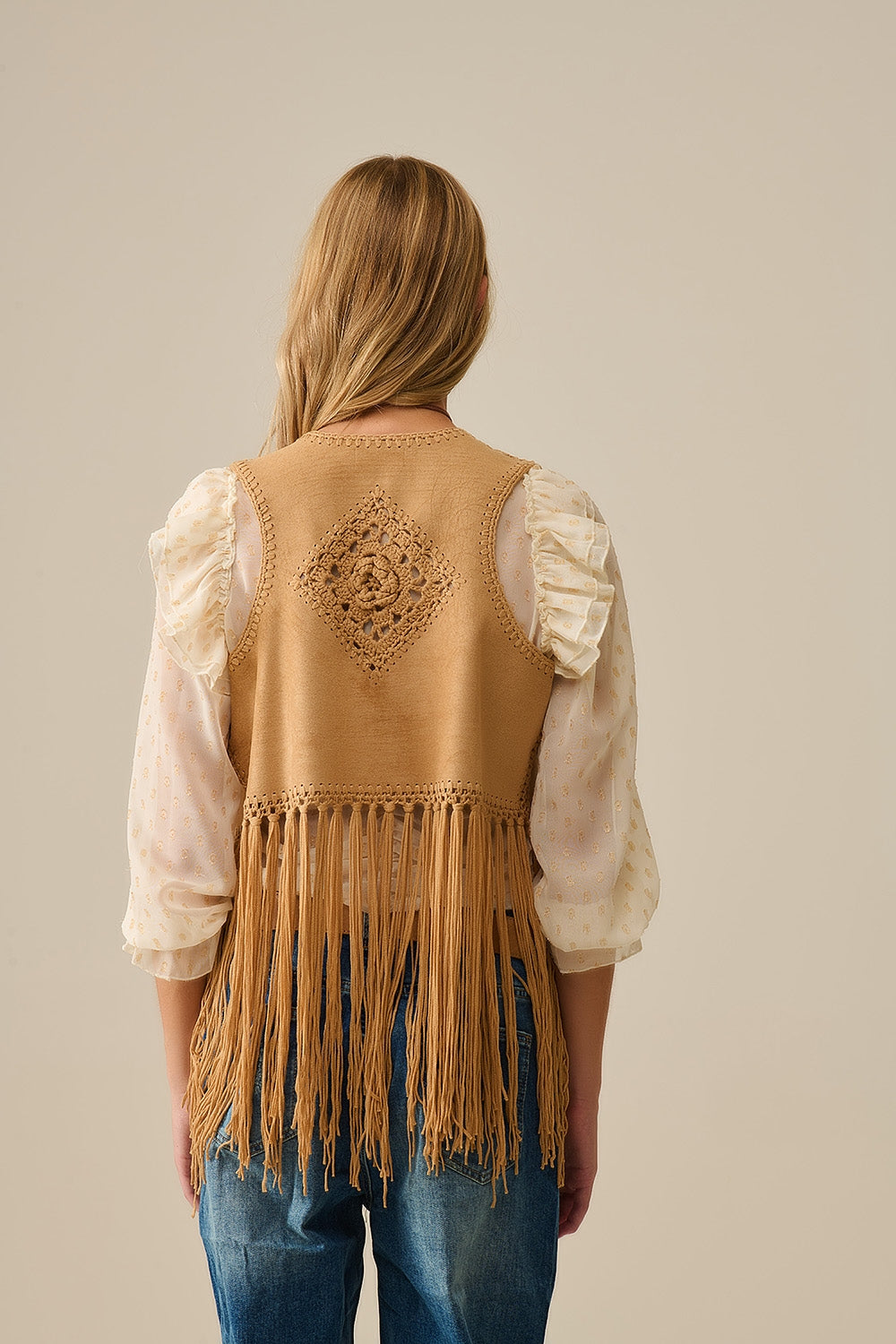Gilet en faux daim à franges style cowgirl en camel