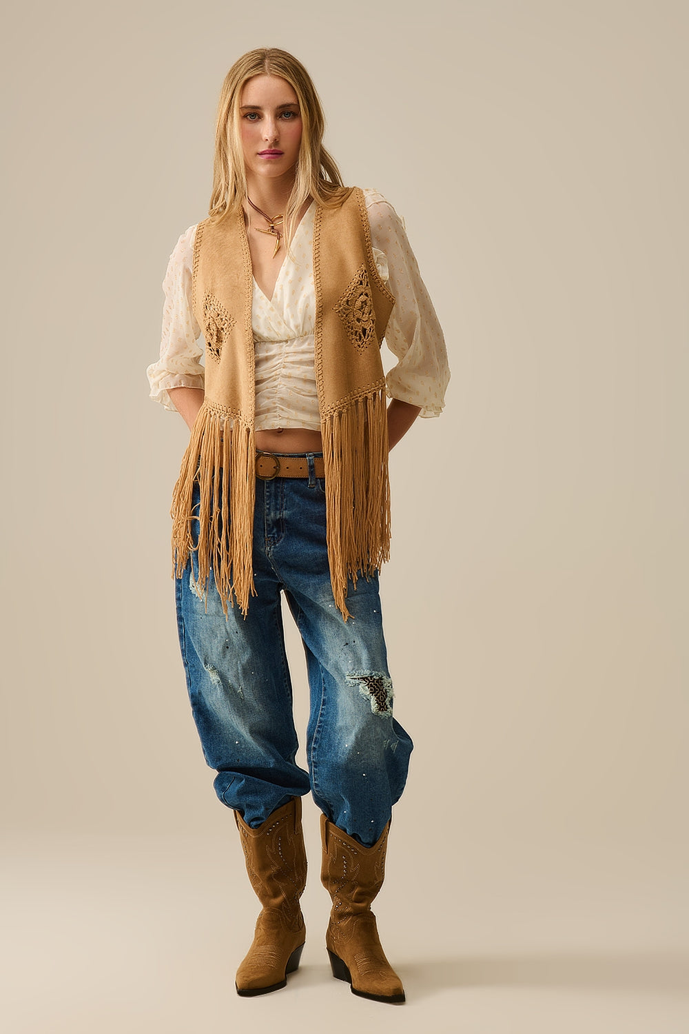 Gilet en faux daim à franges style cowgirl en camel