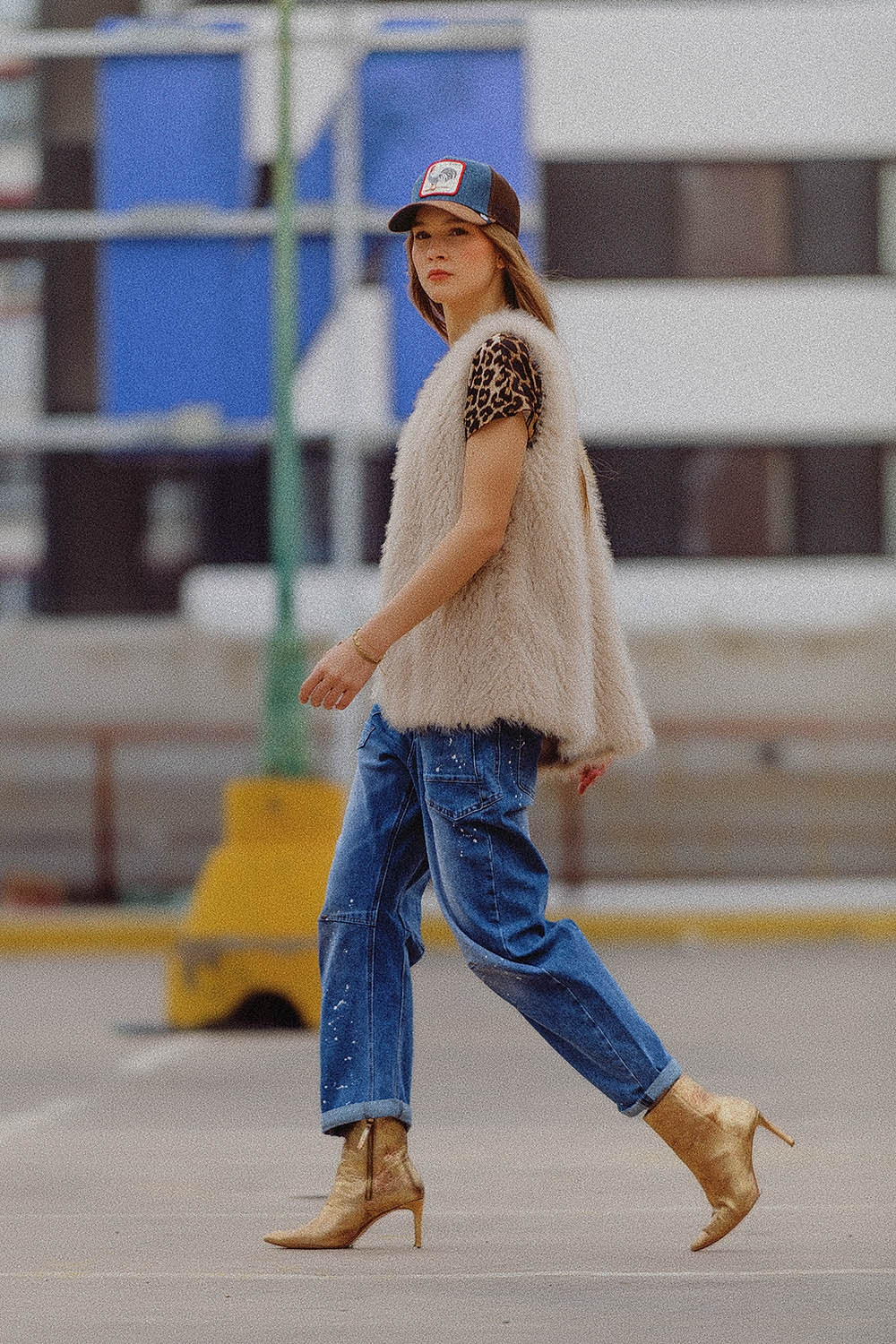 gilet en fourrure fine beige
