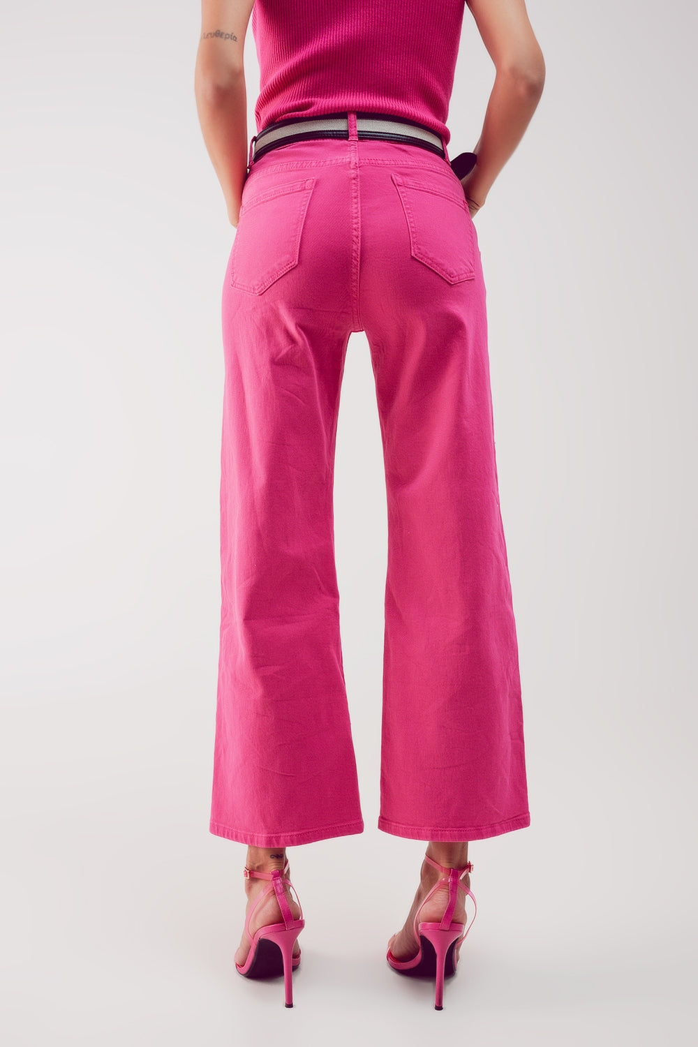 Jean ample court en fushia