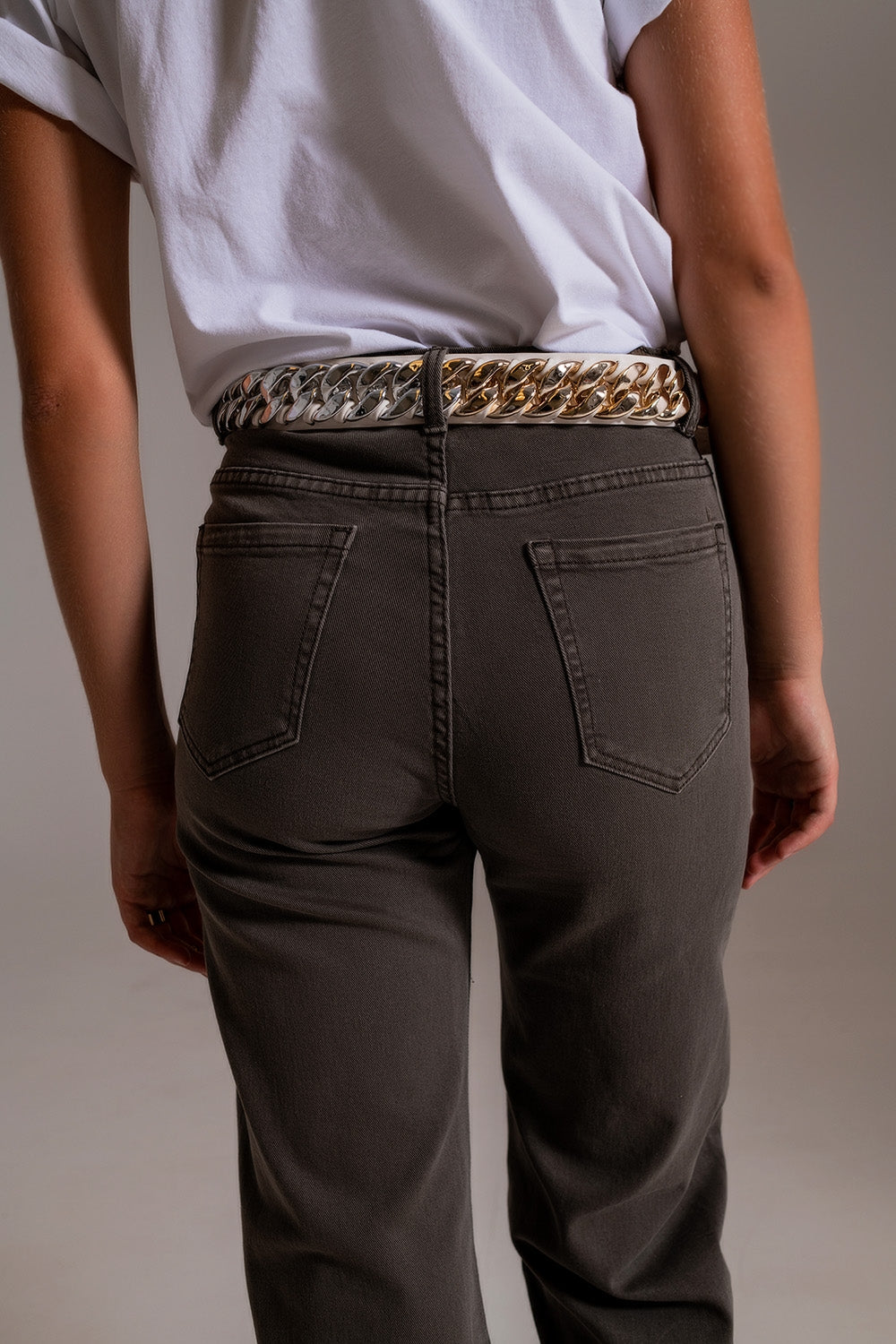 Jean ample court en gris