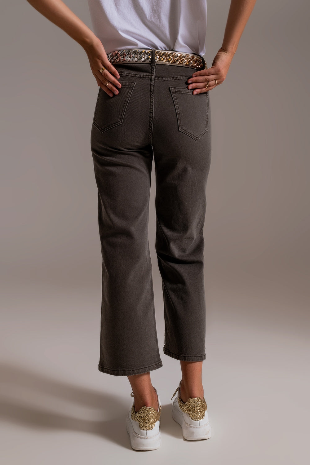 Jean ample court en gris