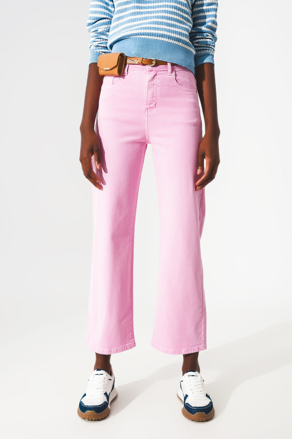 Jean ample court en Rose chewing gum