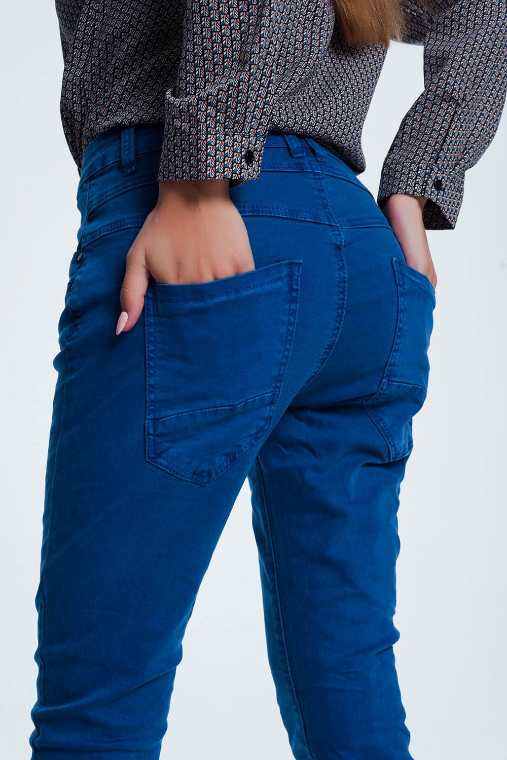 jean bleu orange avec entrejambe bas