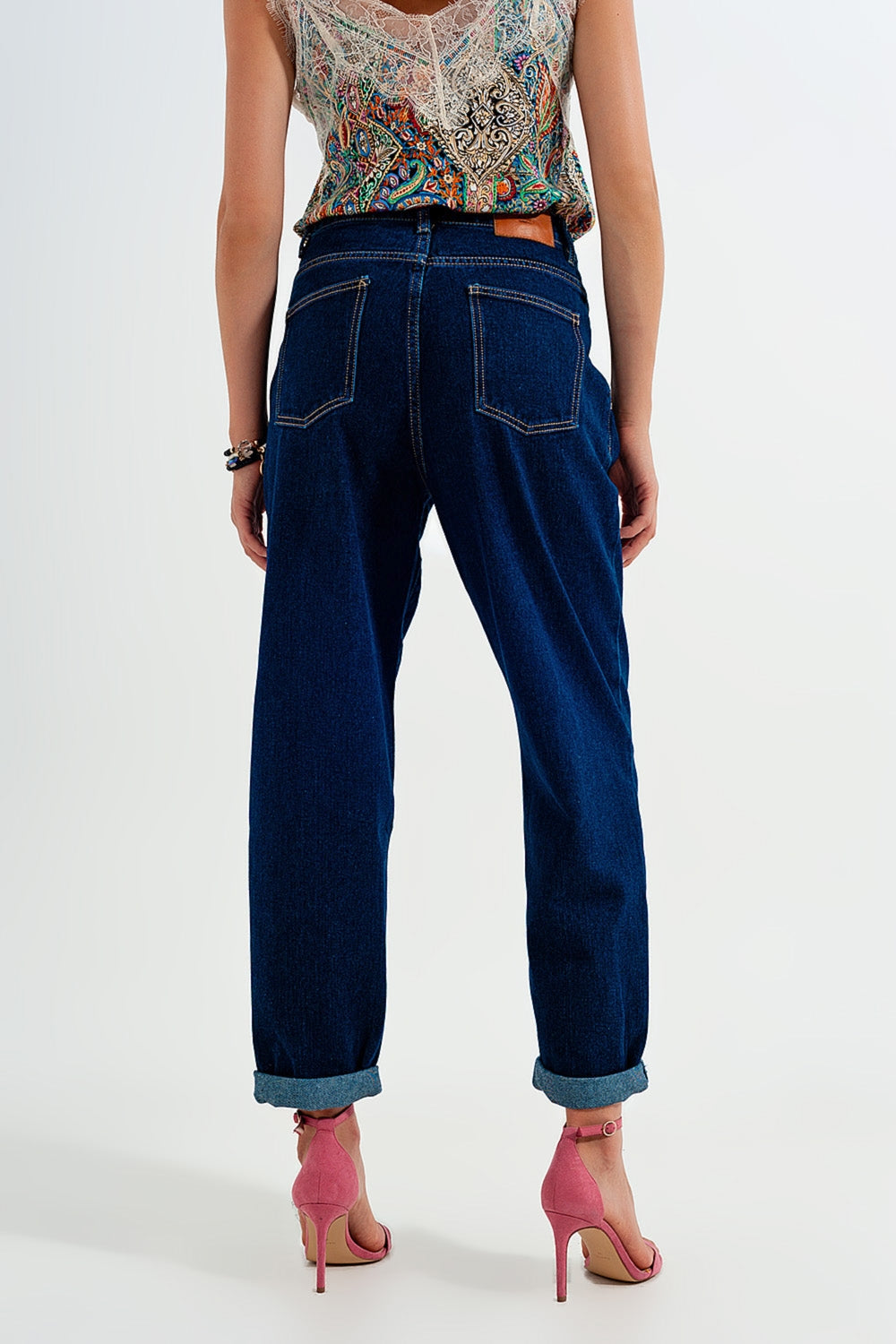 Jean coupe décontractée à plis sifflants bleu foncé