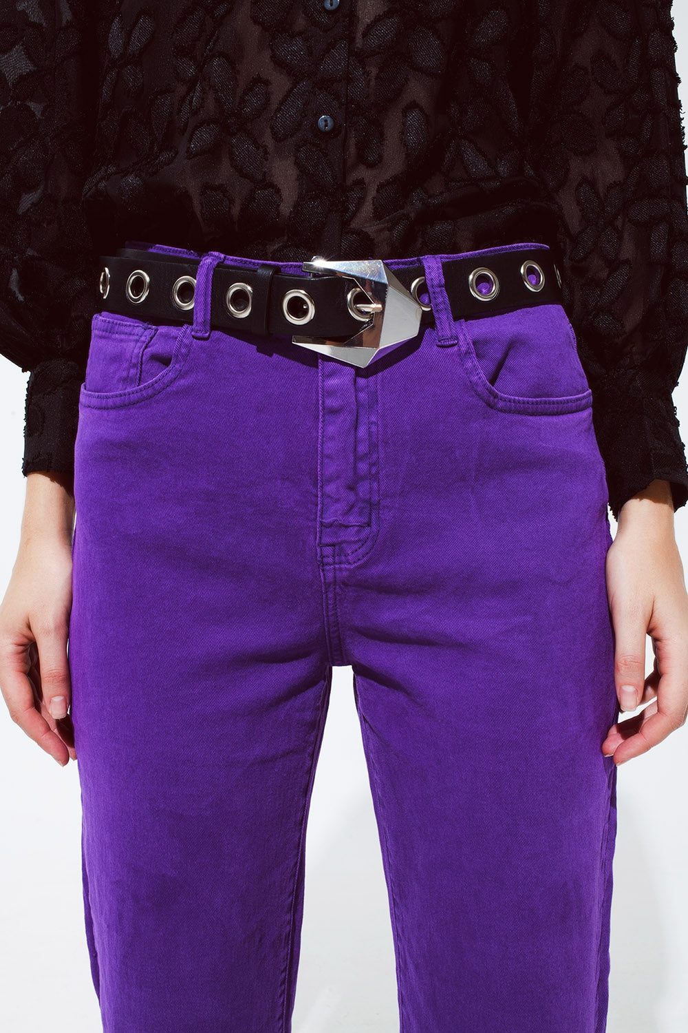 Jean droit avec ourlet raccourci couleur violet