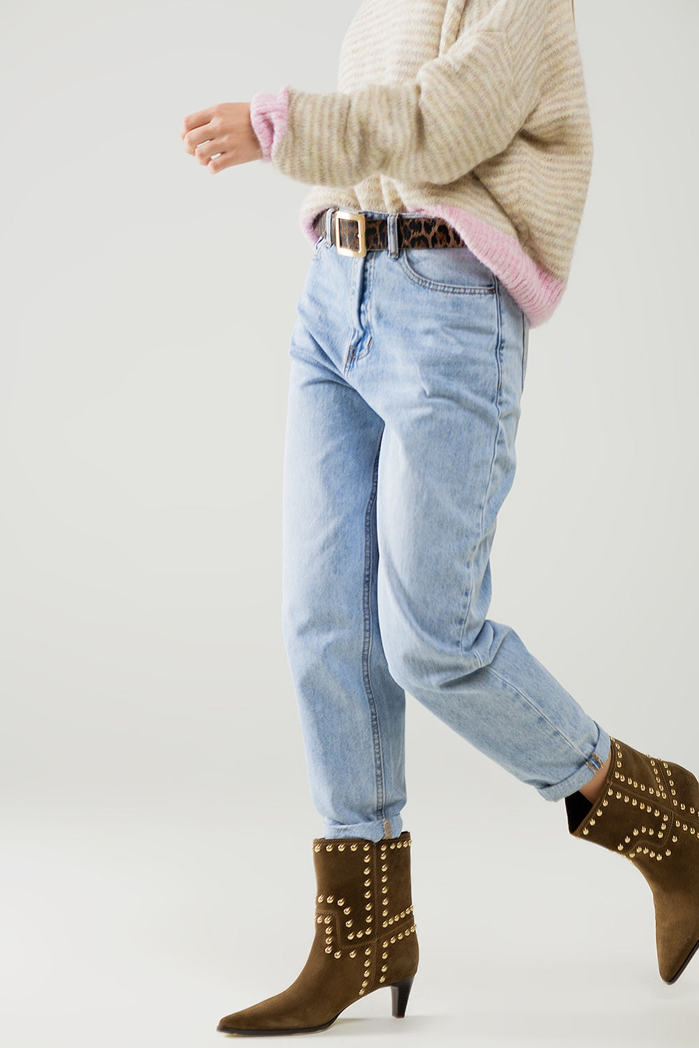Jean droit taille haute à délavage clair