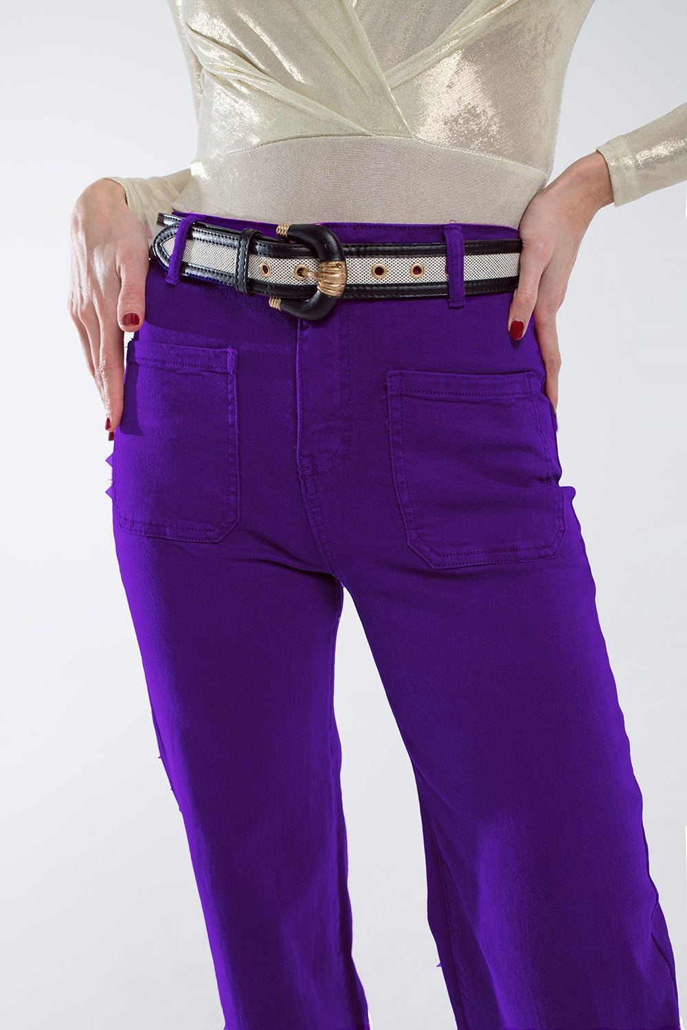 Jean flair violet avec grandes poches avant