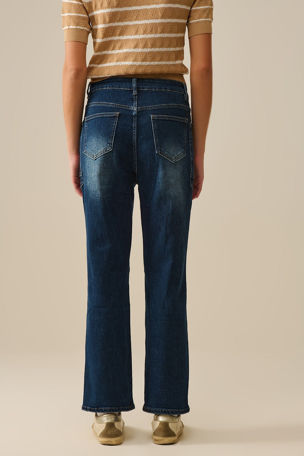 Jean large à taille ajustable en délavage foncé