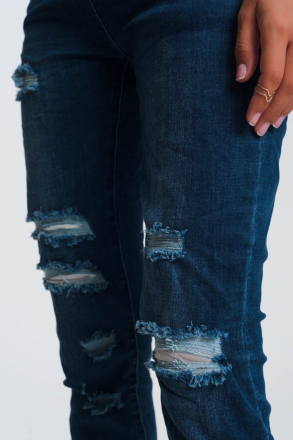 Jean léger style jogger en denim foncé