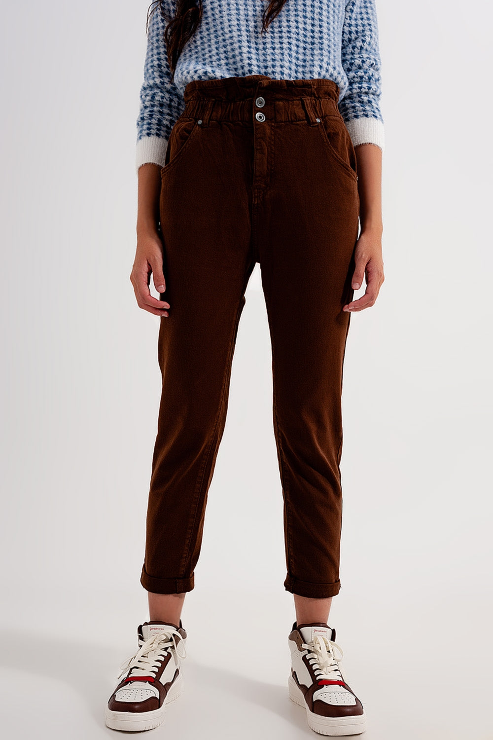 Jean mom à élastique taille haute froncée marron