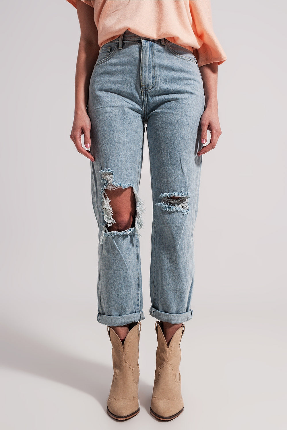 Q2 Jean mom taille haute à déchirures Délavage clair