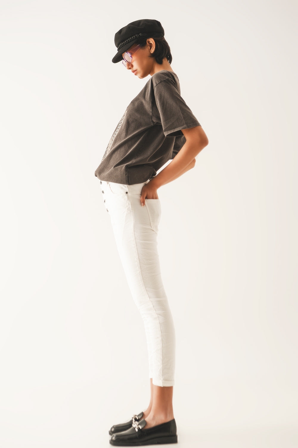 Jean skinny avec boutons visibles creme