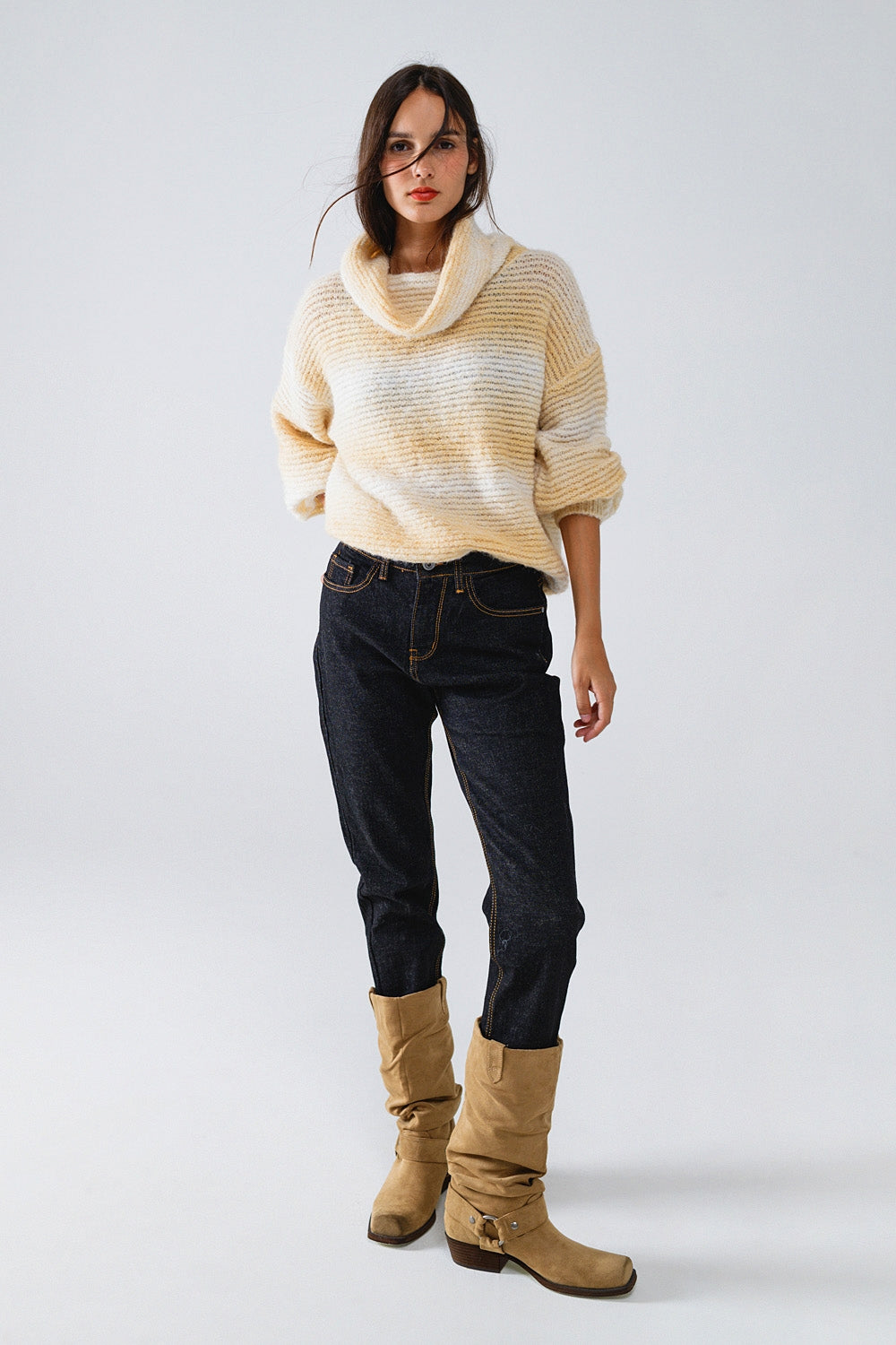 Jean skinny avec surpiqûres contrastées