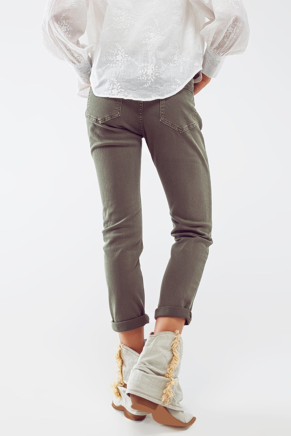 Jean skinny basique en vert armée
