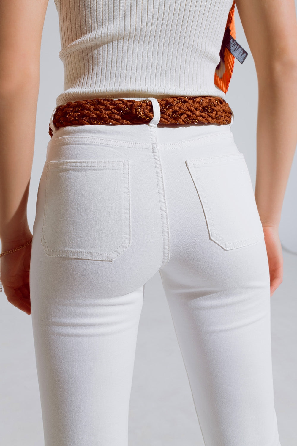 Jean skinny évasé blanc avec poche avant