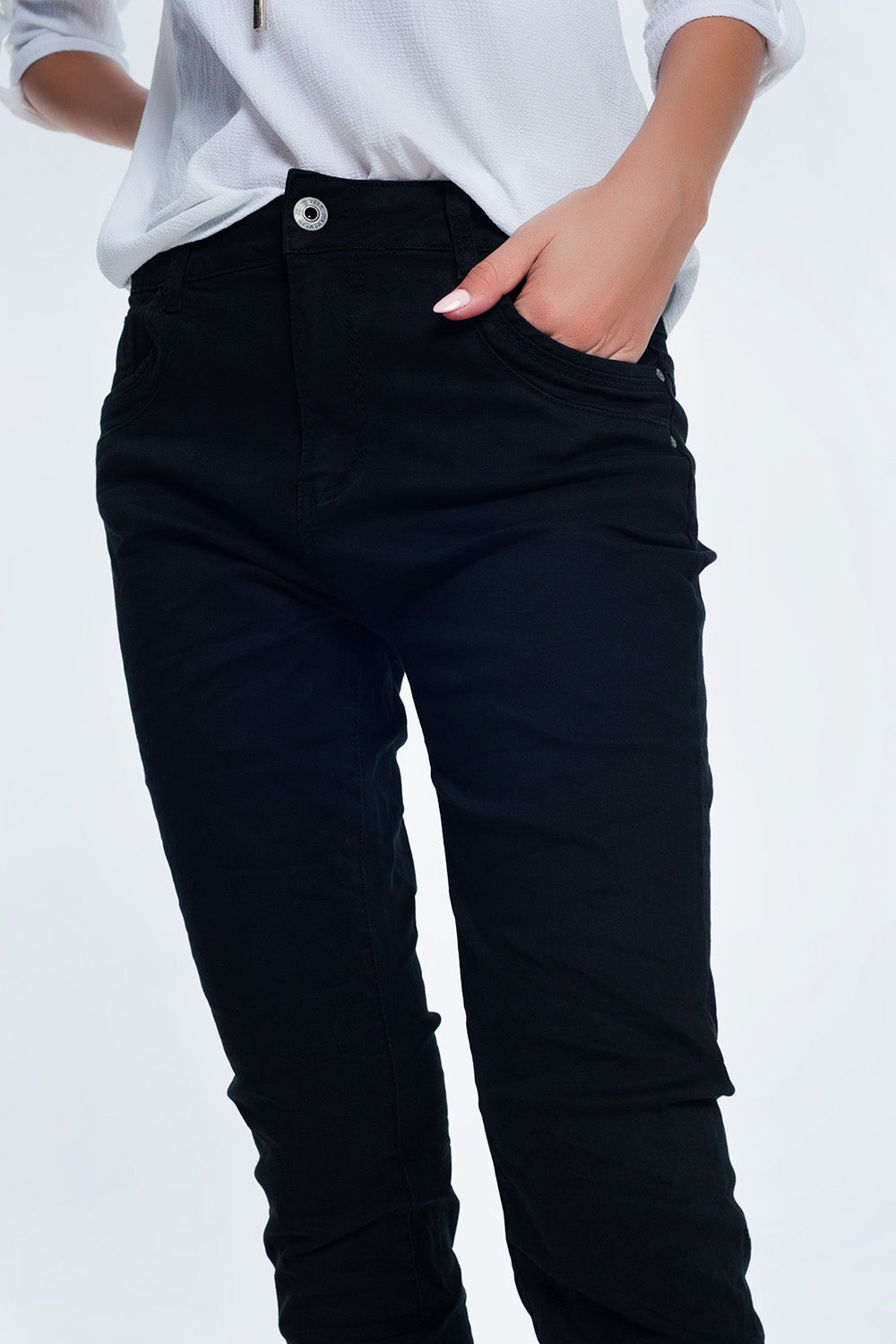 jean skinny noir avec entrejambe bas