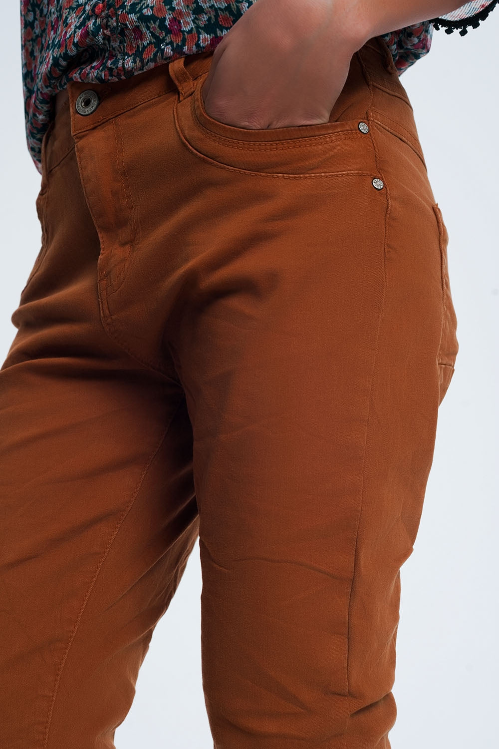 jean skinny orange avec entrejambe bas
