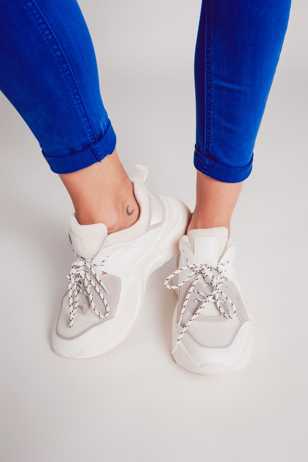 Jean skinny taille haute en bleu électrique