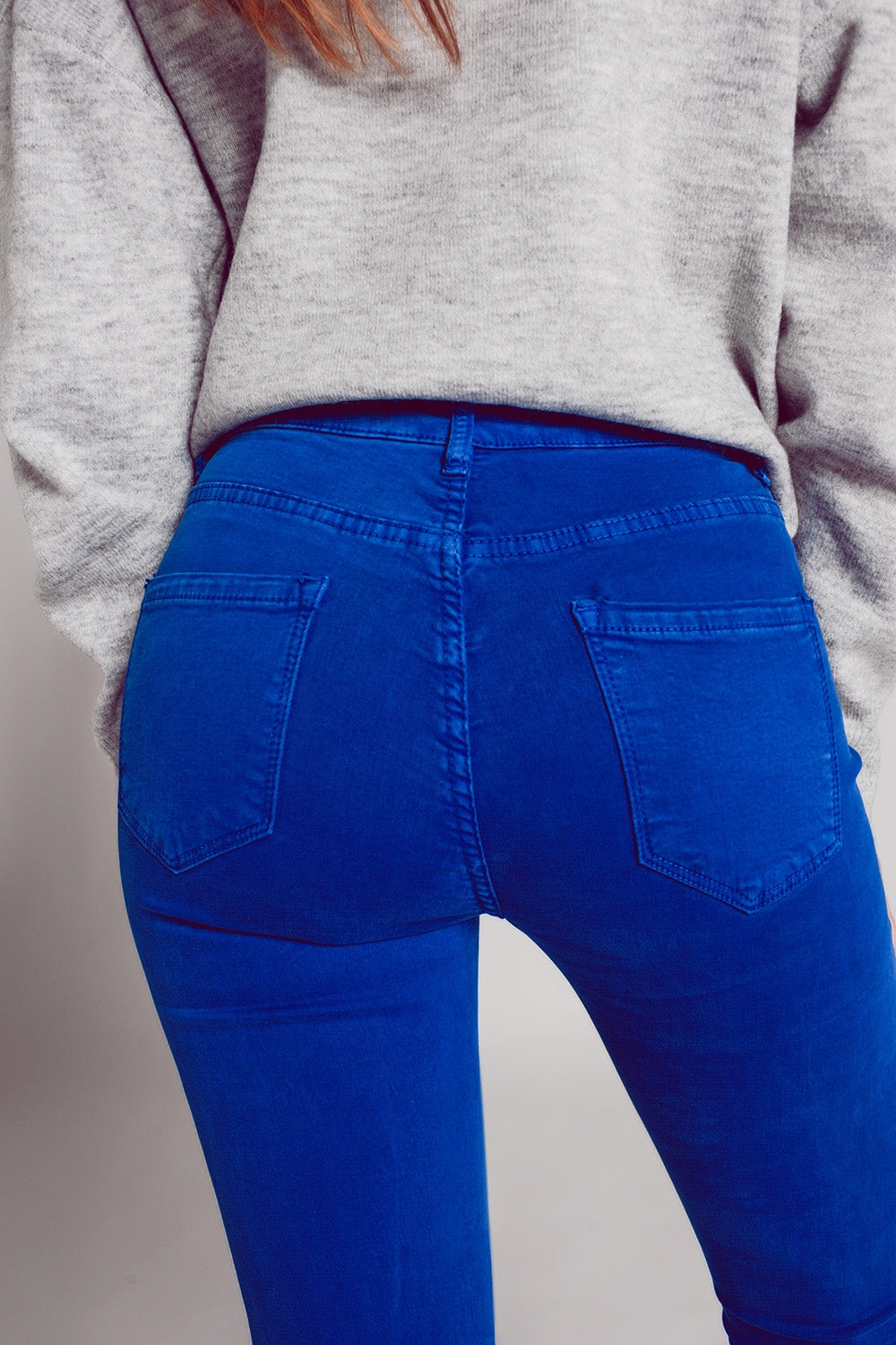 Jean skinny taille haute en bleu électrique