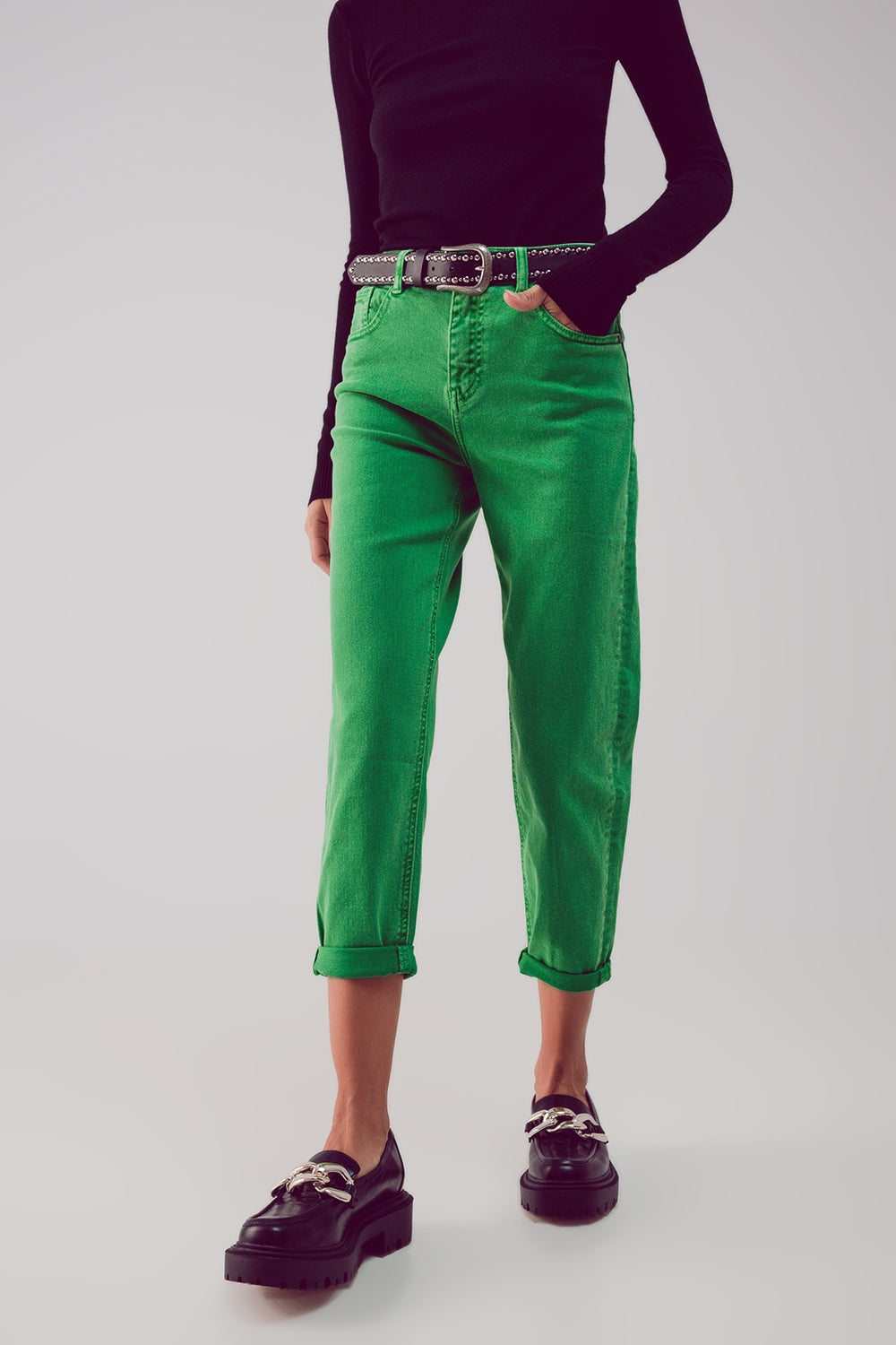 Q2 Jean slouchy à taille mi haute en coton vert