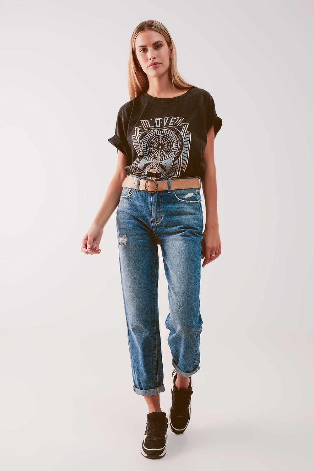 Jean taille haute avec cuisse fendue