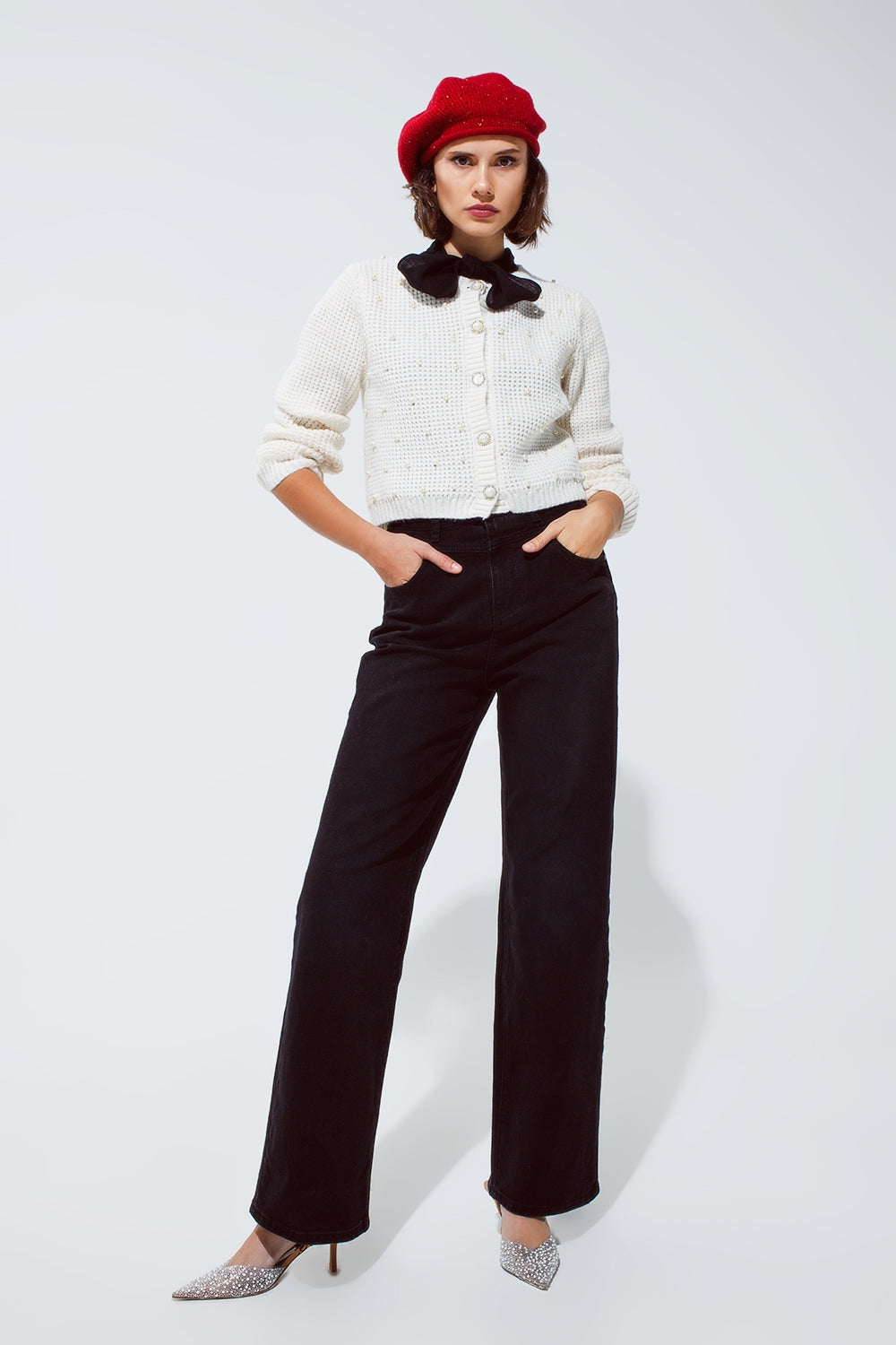 Jeans à jambe droite avec surpiqûres à la taille en noir