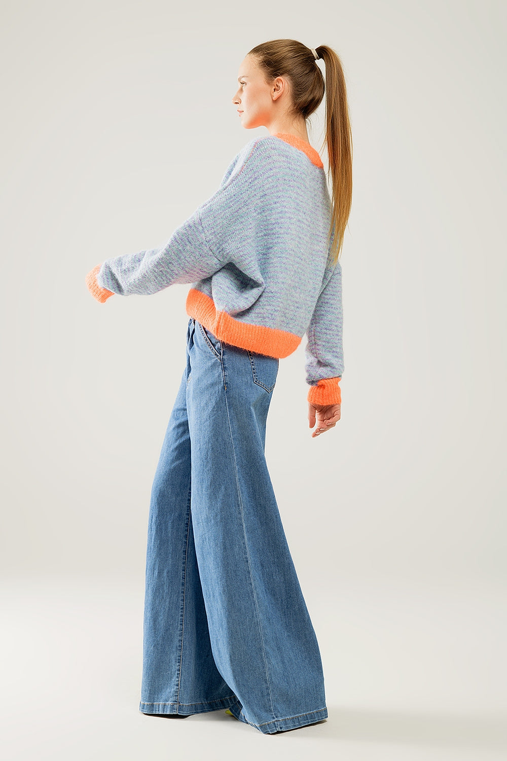 jeans à plis extra-larges en délavage léger