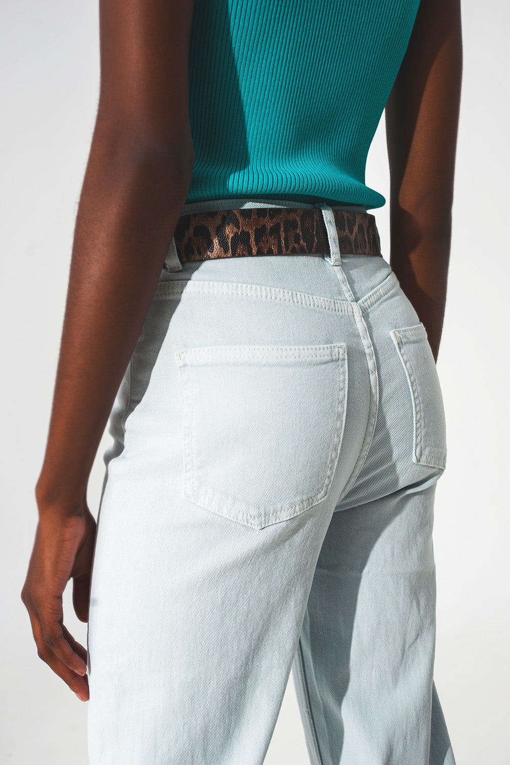 jeans élastiques en coton bleu clair