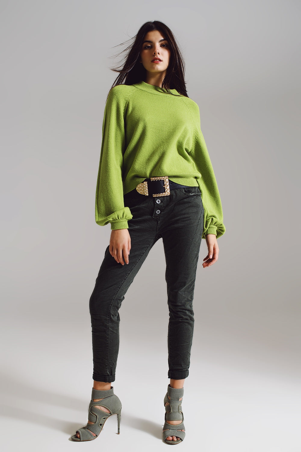Jeans skinny avec boutons visibles en vert militaire