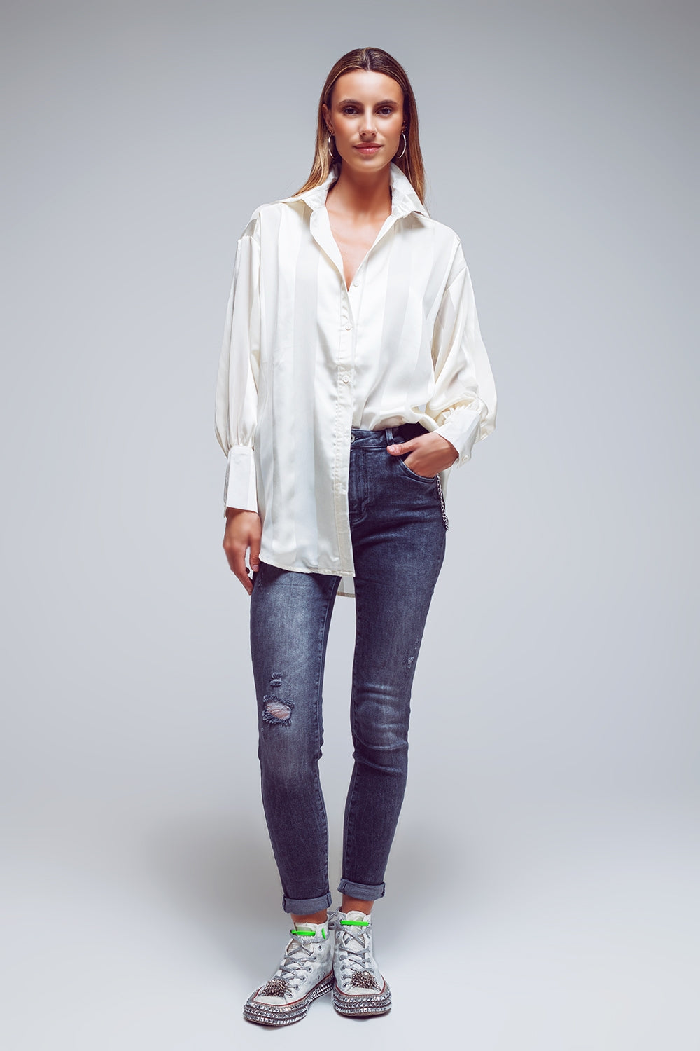 Jeans skinny déchirés en gris