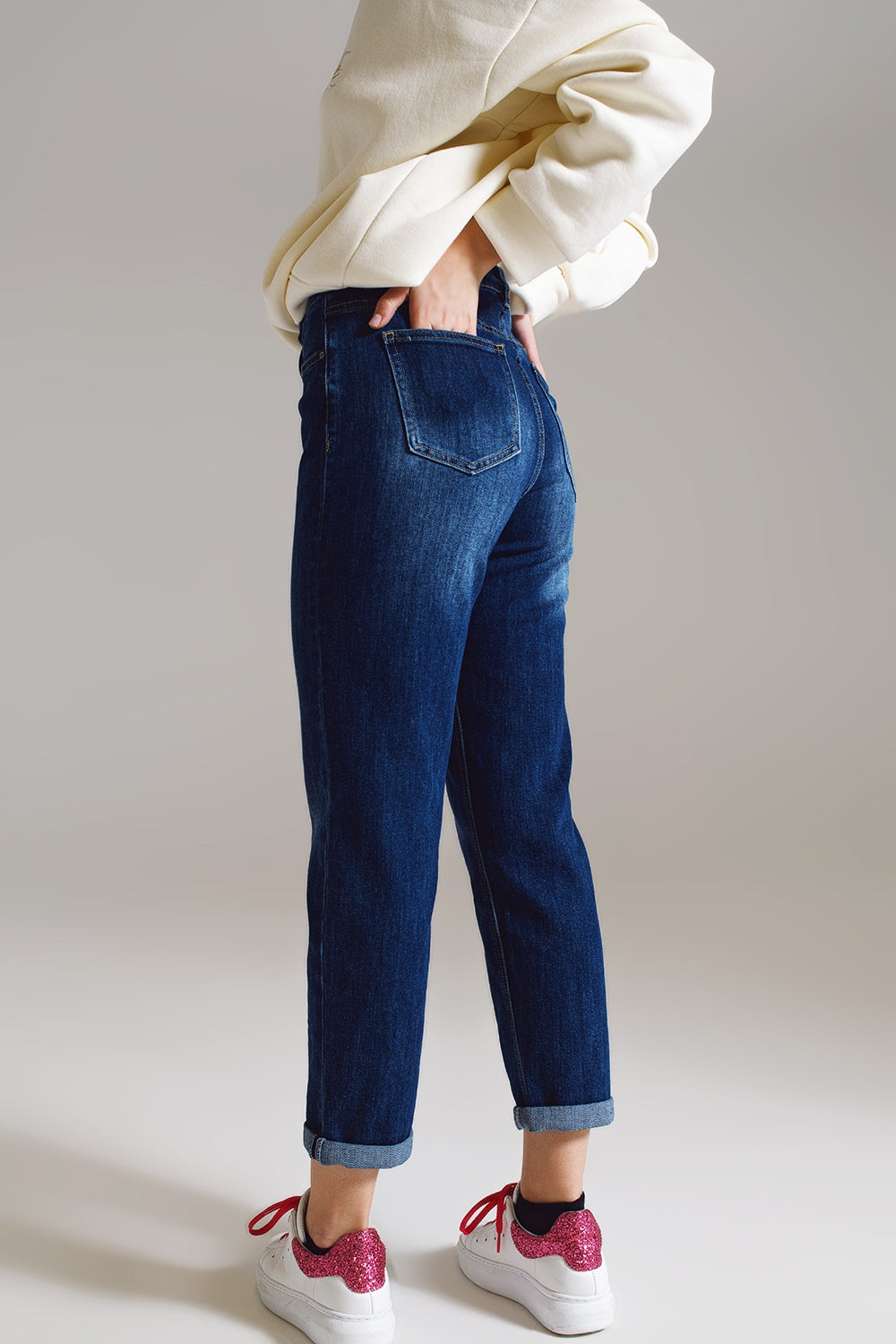 Jeans Straight basiques en lavage foncé
