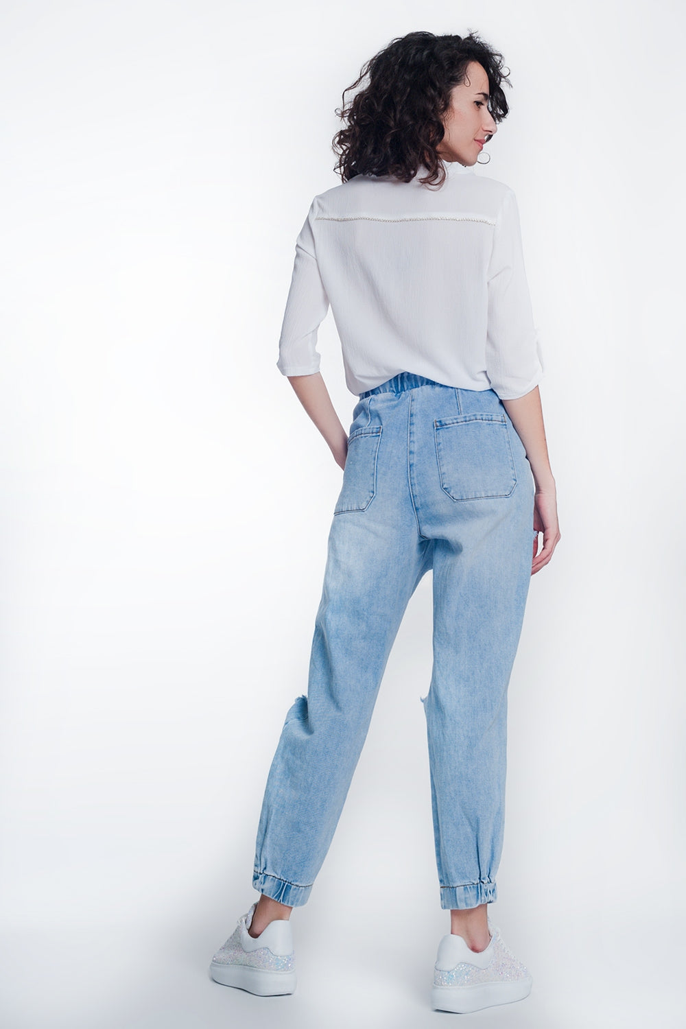 Jogger en jean déchirés bleu clair délavé