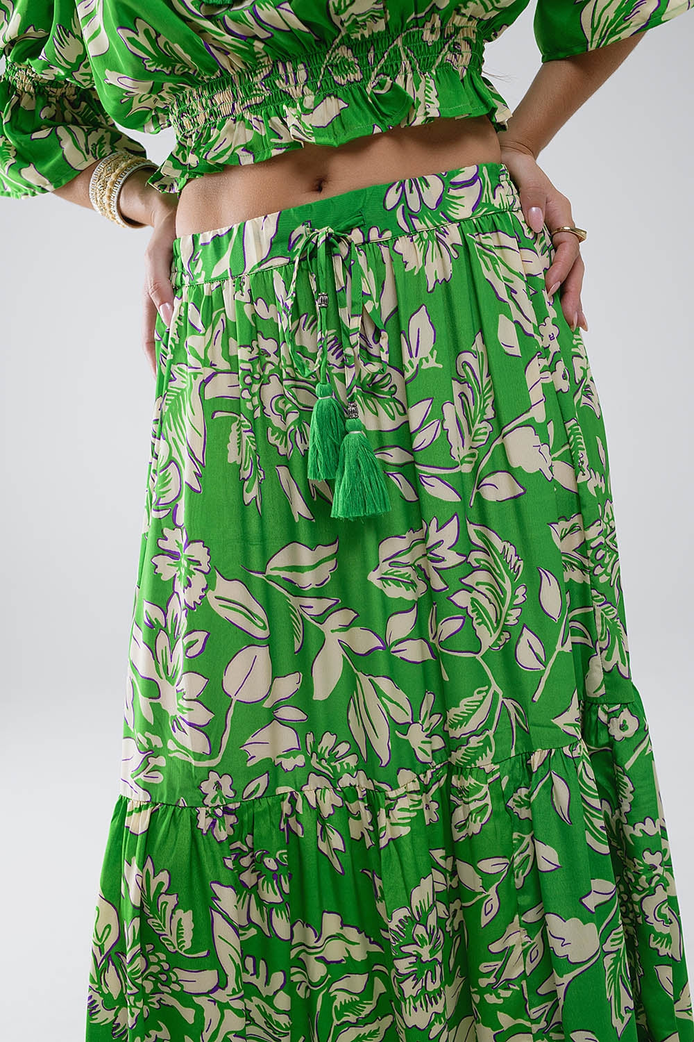 Jupe longue à pinces imprimé floral vert
