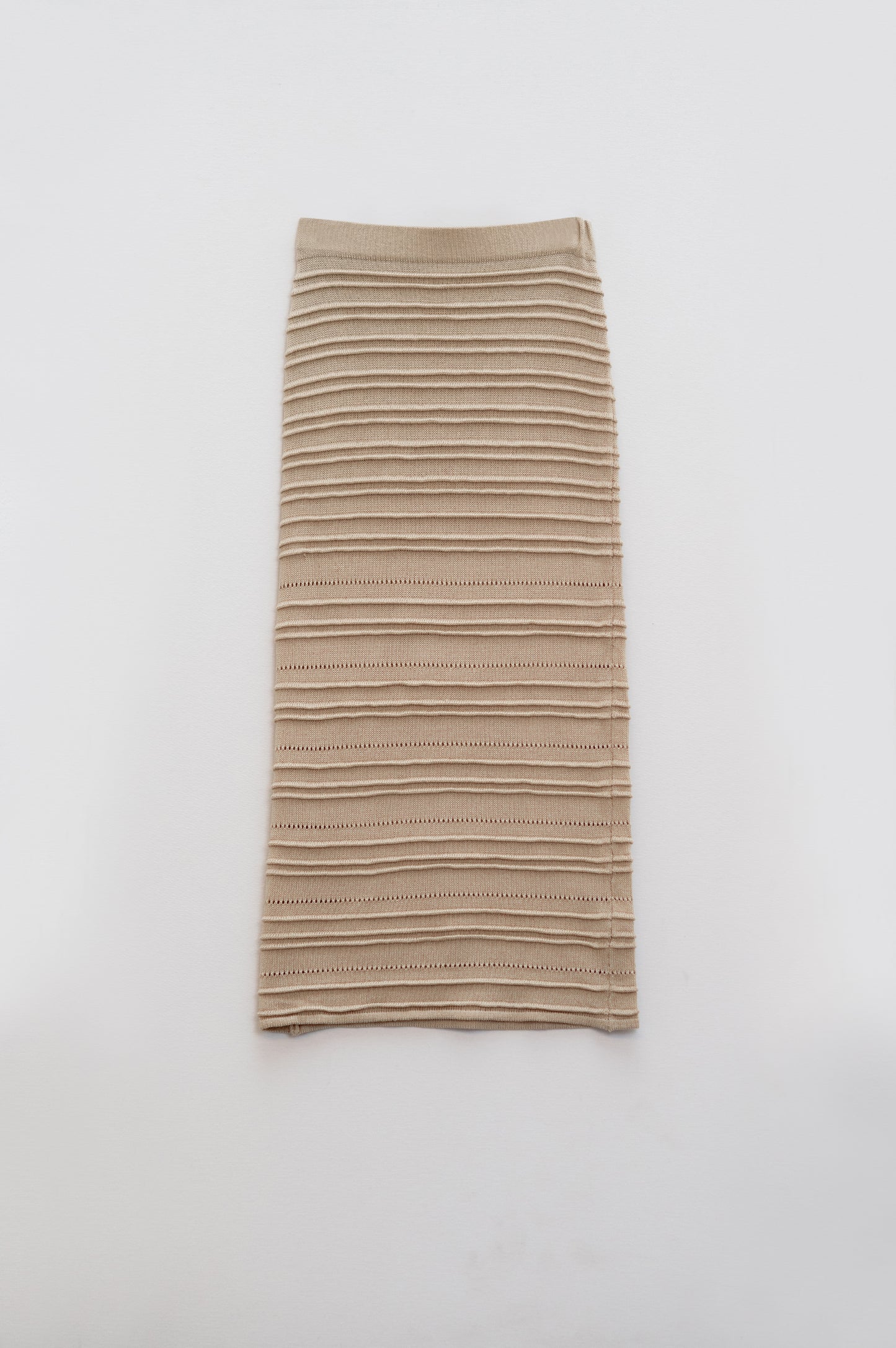 Jupe midi en tricot beige