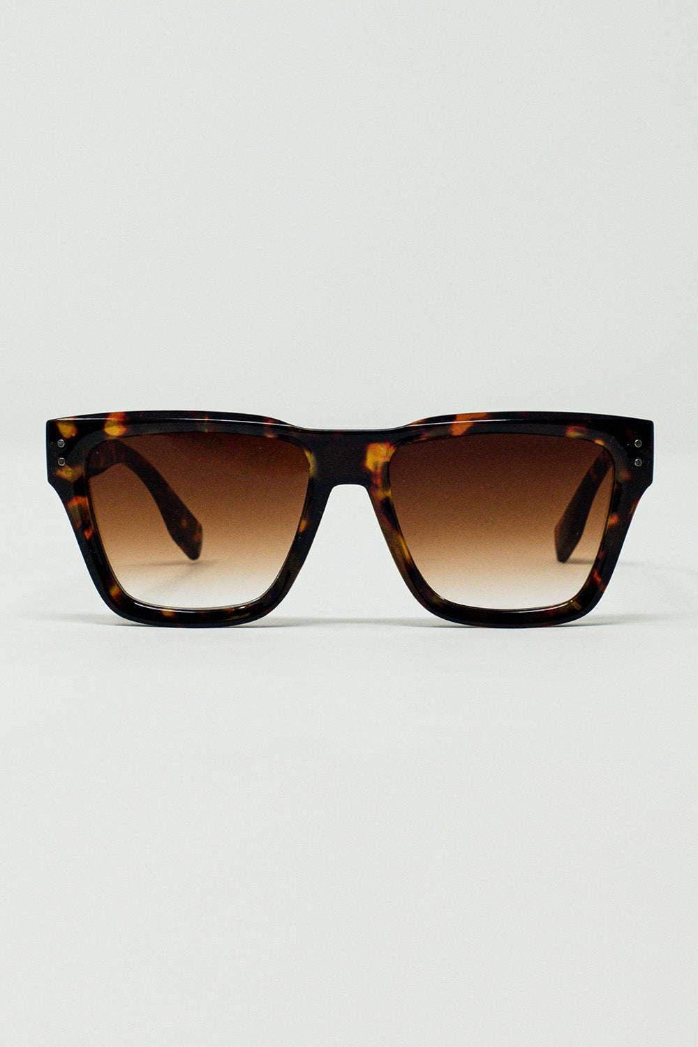 Q2 Lunettes de soleil carrées et trapues marron