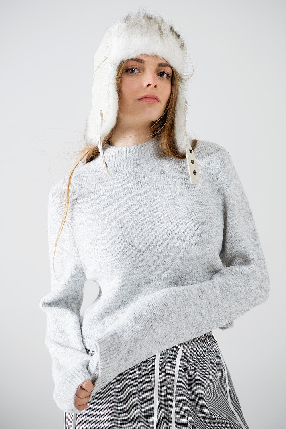 Maillot gris à manches longues et dos ouvert