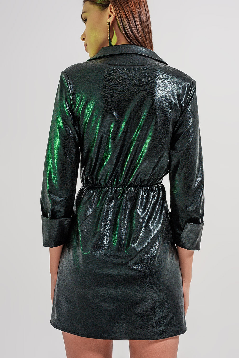 Mini robe avec boutons en noire