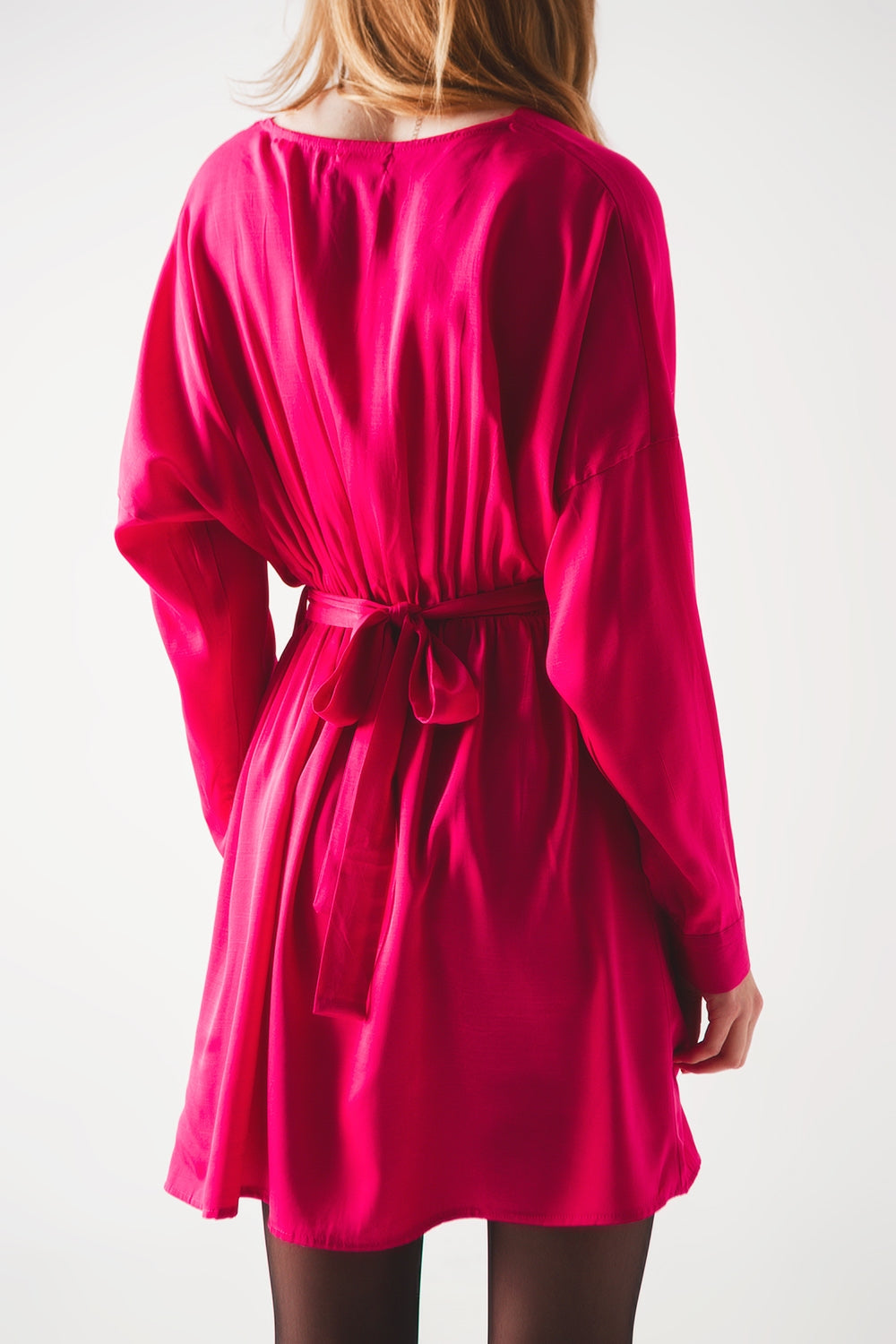 Mini robe en satin rouge