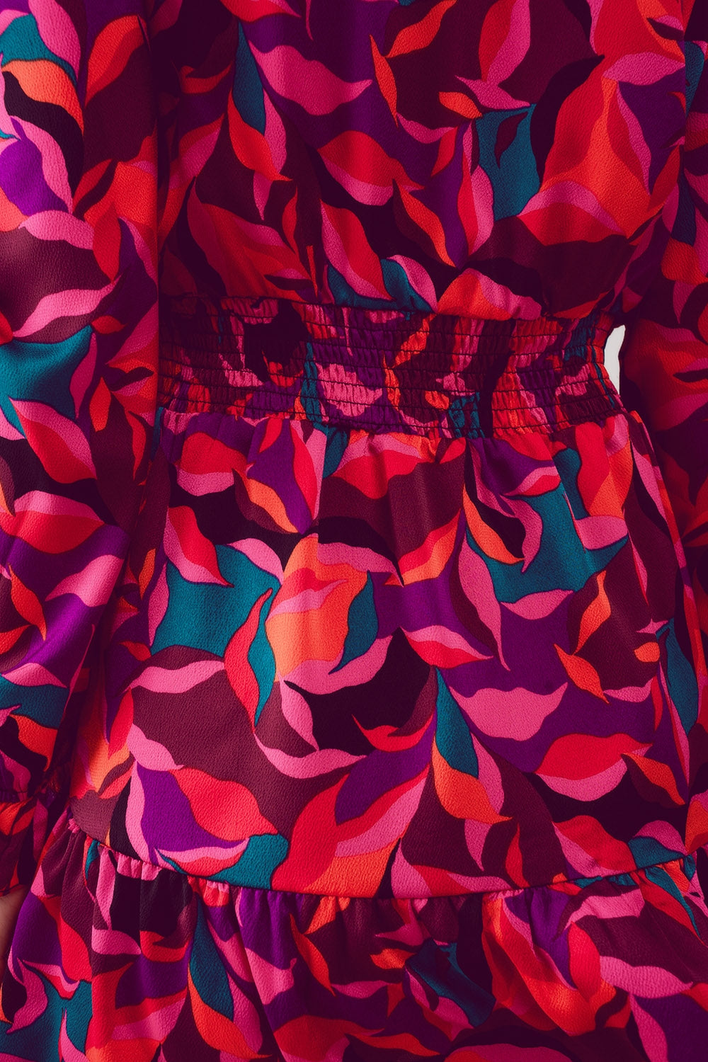 Mini robe fuchsia à manches bouffantes