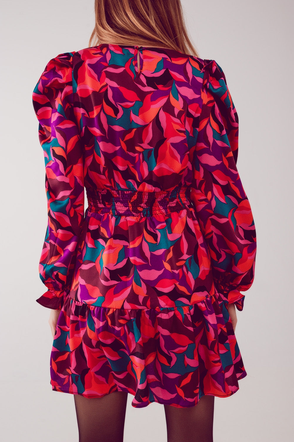 Mini robe fuchsia à manches bouffantes